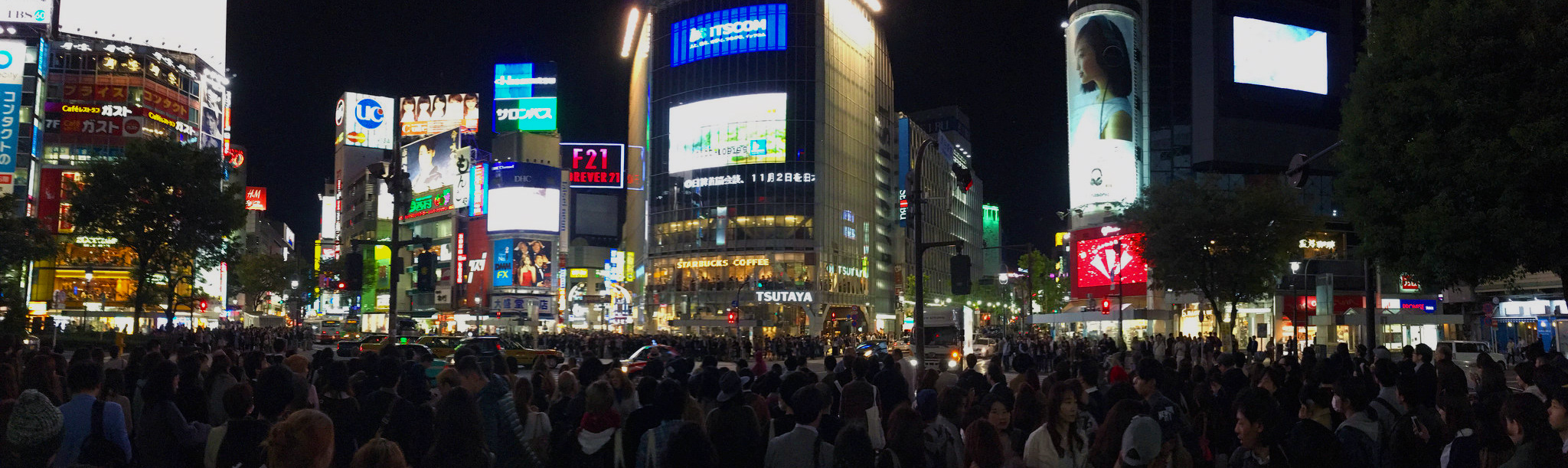 Shibuya Crossing - Tokyo.jpg